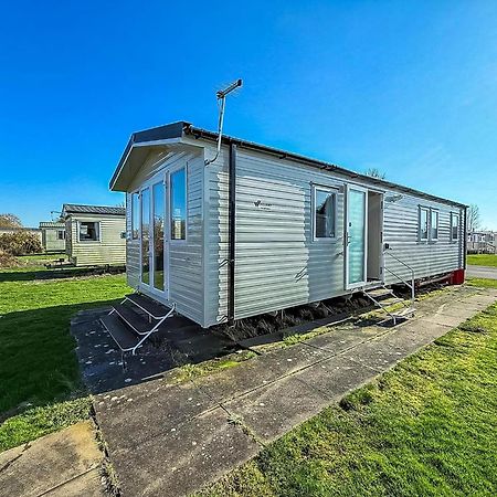 Lovely 8 Berth Caravan In Southview Holiday Park, Ref 33042Tc Skegness Exterior foto